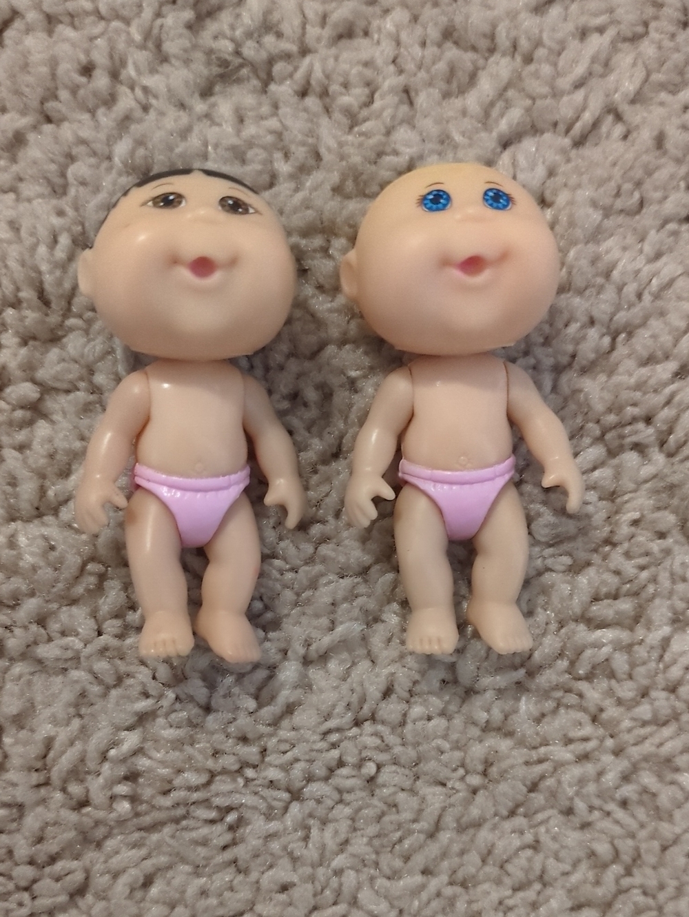 2 Jakks Pacific Cabbage Patch Kids Babyland Mini Dolls